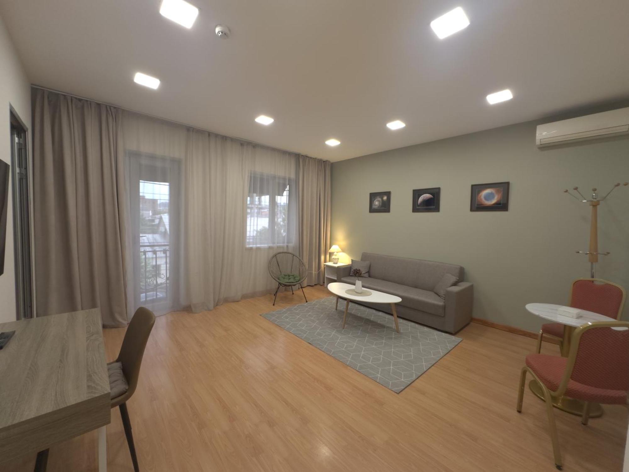 Nava Hotel Yerevan Bagian luar foto